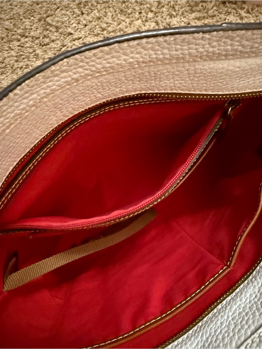Dooney & Bourke Pebble Grain Lexington-EUC - Picture 5 of 13